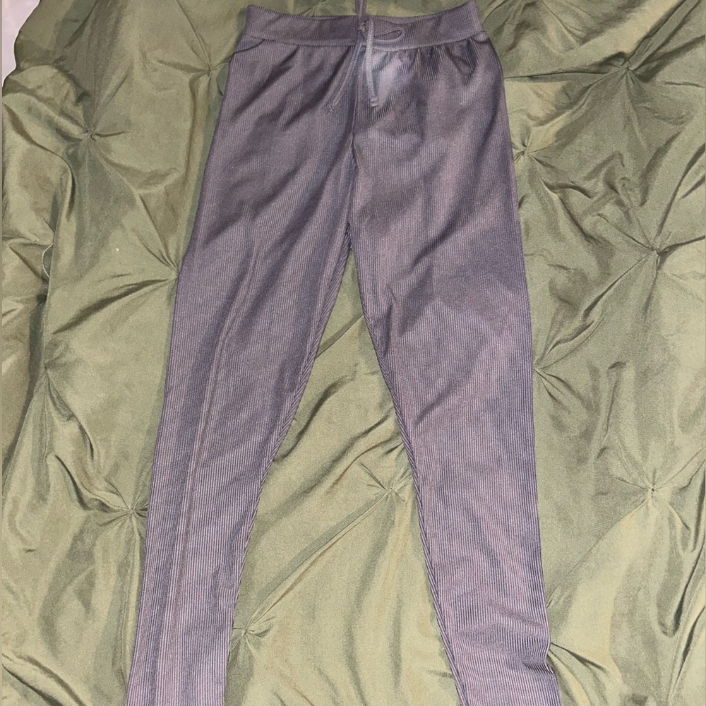 Gray Leggings, Pretty Little Thing